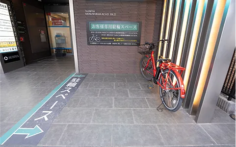 駐輪場